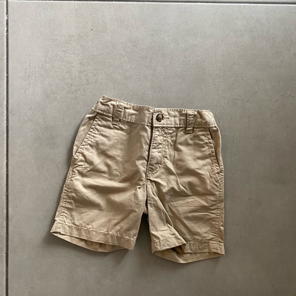 Carter’s short - Picture 1 of 2